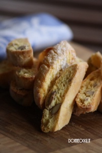 Cantucci alle mandorle  - Cucina > Idee in cucina